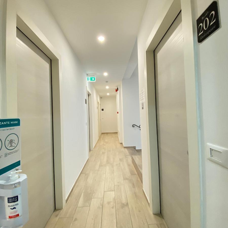 רימיני Hotel Bed And Book מראה חיצוני תמונה