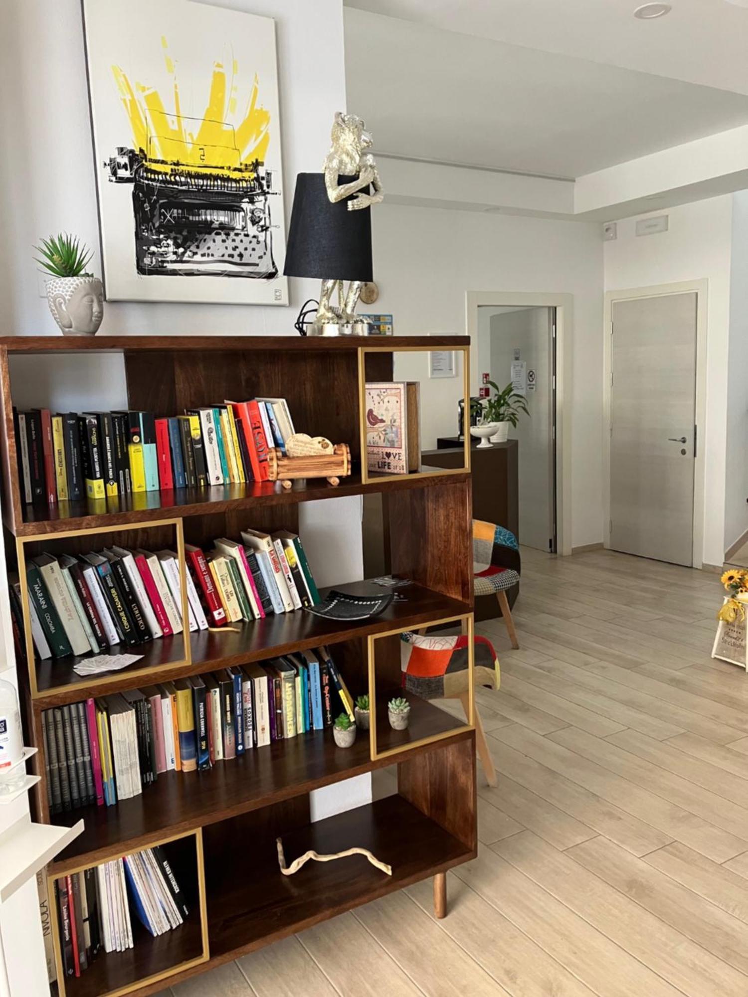 רימיני Hotel Bed And Book מראה חיצוני תמונה